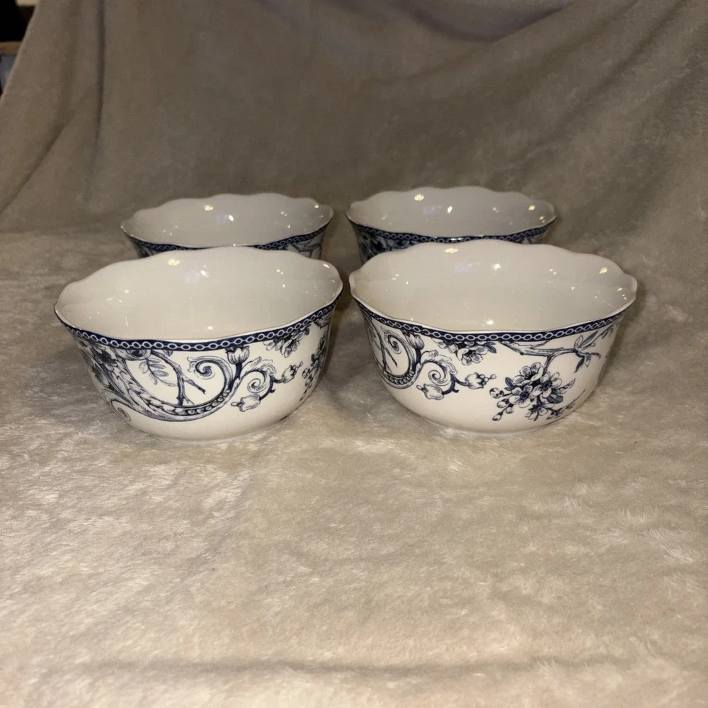 Set of Four 222 Fifth Adelaide Blue and White Birds Cereal / Soup Bowls